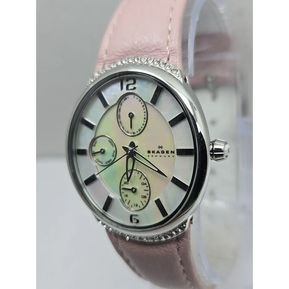 Skagen 586SSLP Womens Day Date Watch MOP Crystal Bezel Pink Leather New Battery